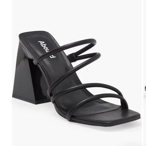 Abound Austyn Strappy Sandal in Black